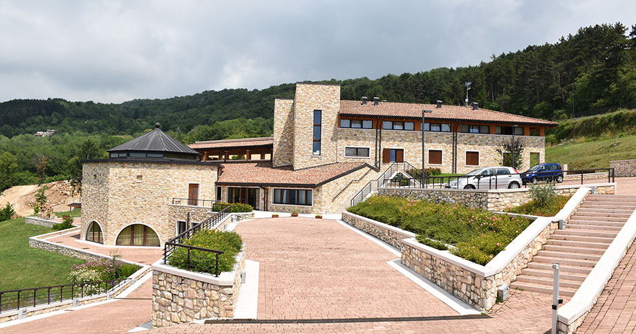 Casa Tabor  -  San Zeno di Montagna  (VR)